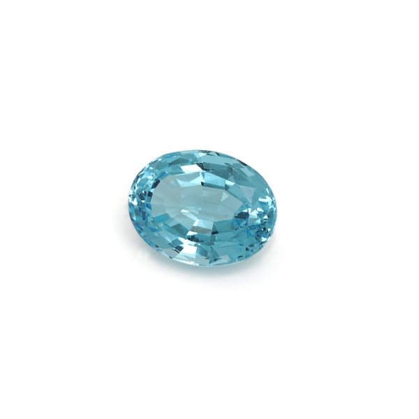 Sky Blue Topaz Oval Brilliant Gemstone